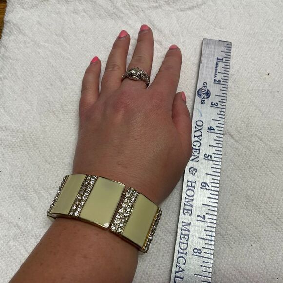 Gold sparkly rhinestone cuff stretchy​ - Picture 2 of 11
